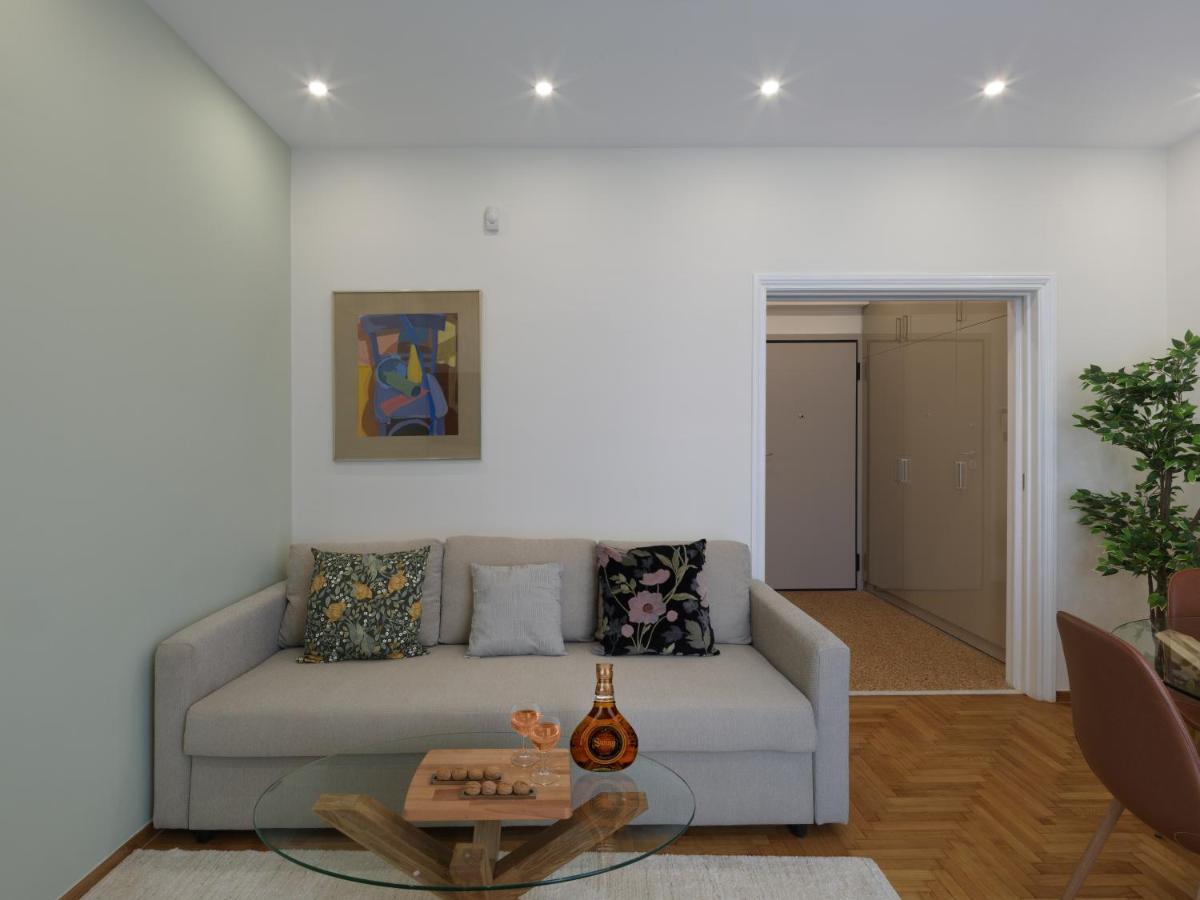 Metro Fix Apartment アテネ エクステリア 写真