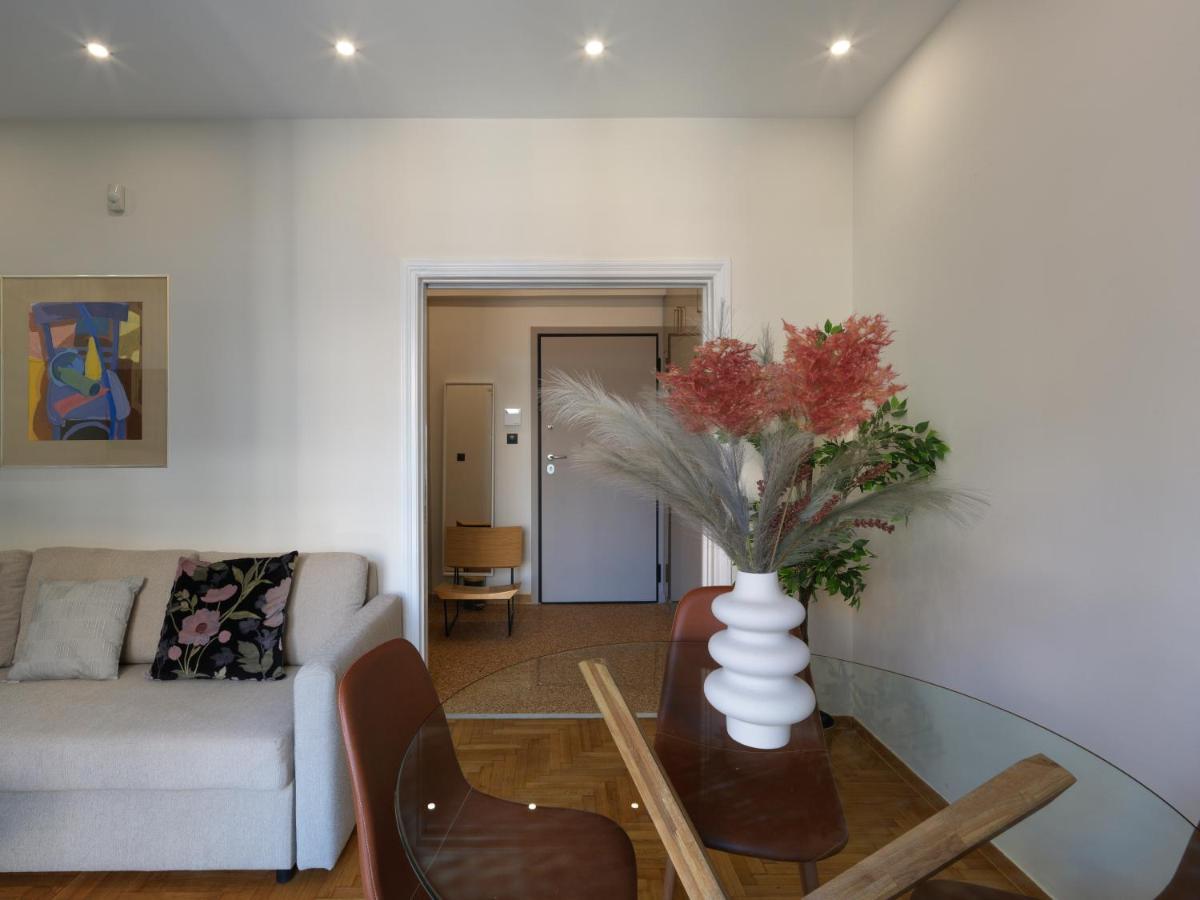 Metro Fix Apartment アテネ エクステリア 写真
