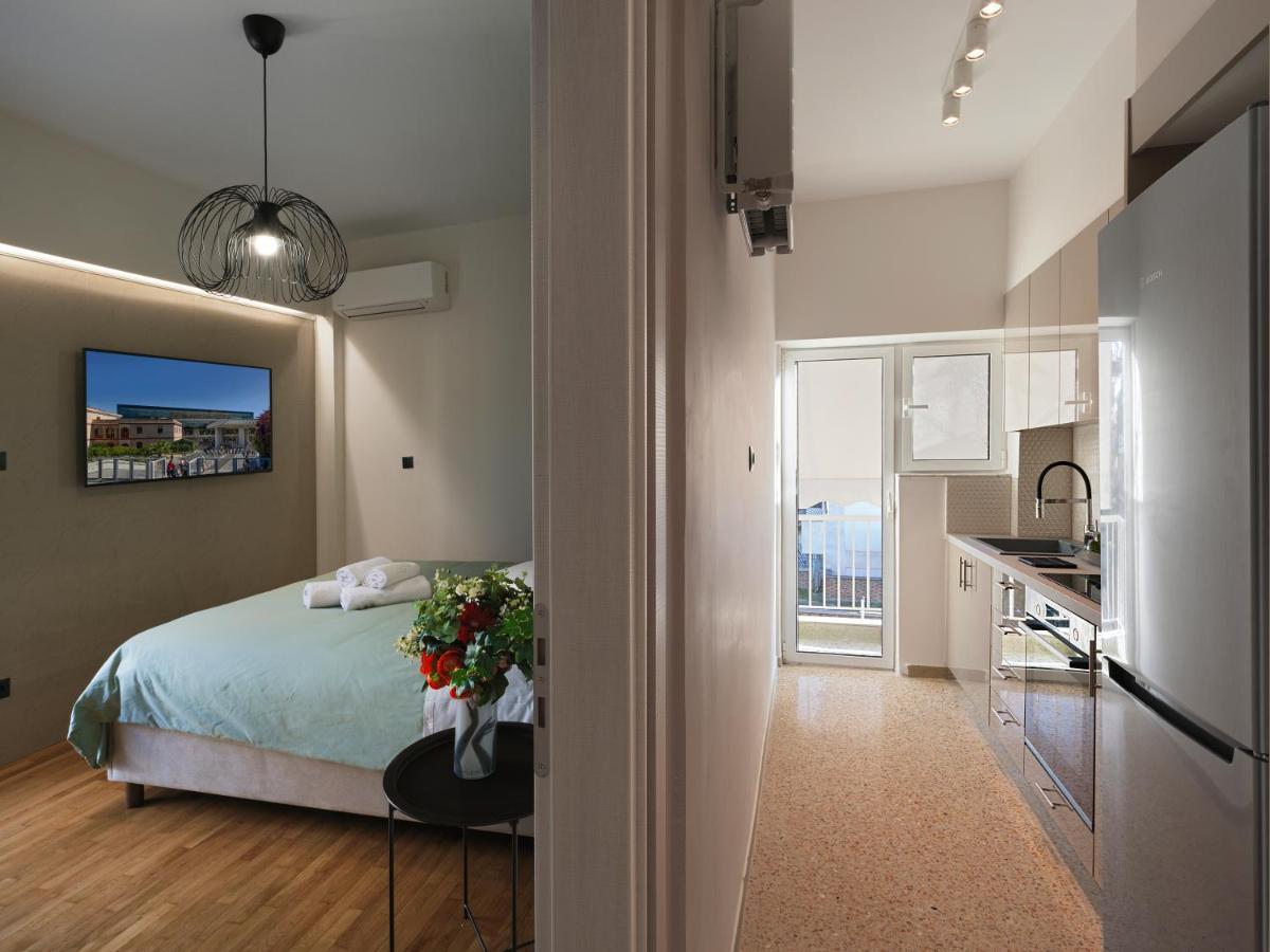 Metro Fix Apartment アテネ エクステリア 写真