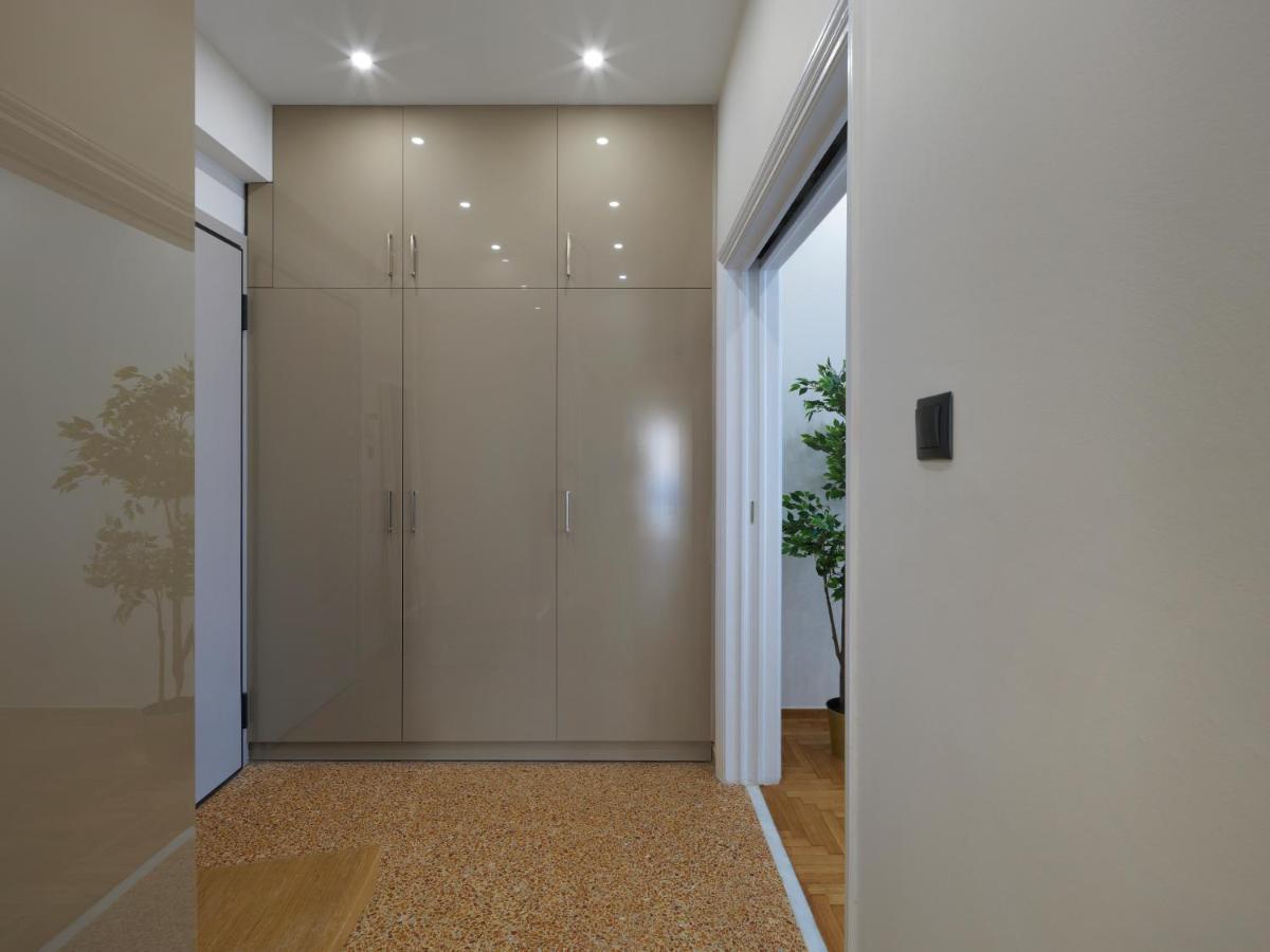 Metro Fix Apartment アテネ エクステリア 写真